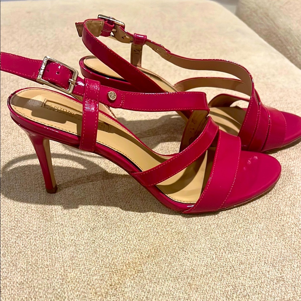 Antonio Melani hot pink strappy heels